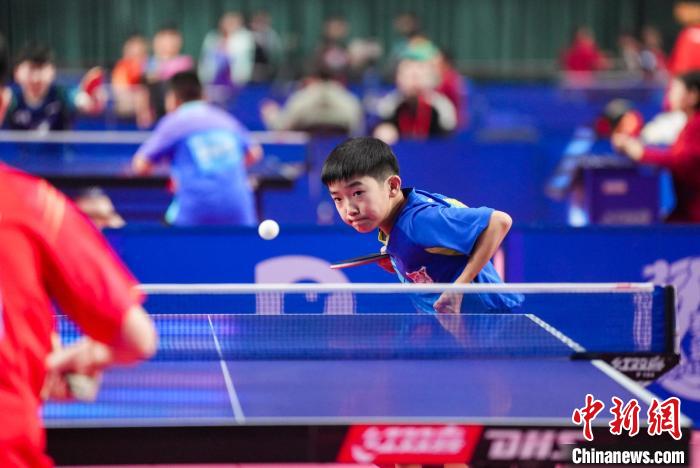国乒少年集训队选拔赛在蓉开赛：全国青少年精