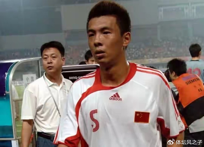 徐亮揭露国足更衣室规矩：年轻球员需为老将清