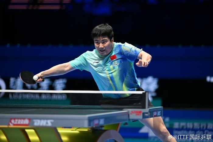 梁靖崑澳门世界杯失利引退役猜测 告别动作引发