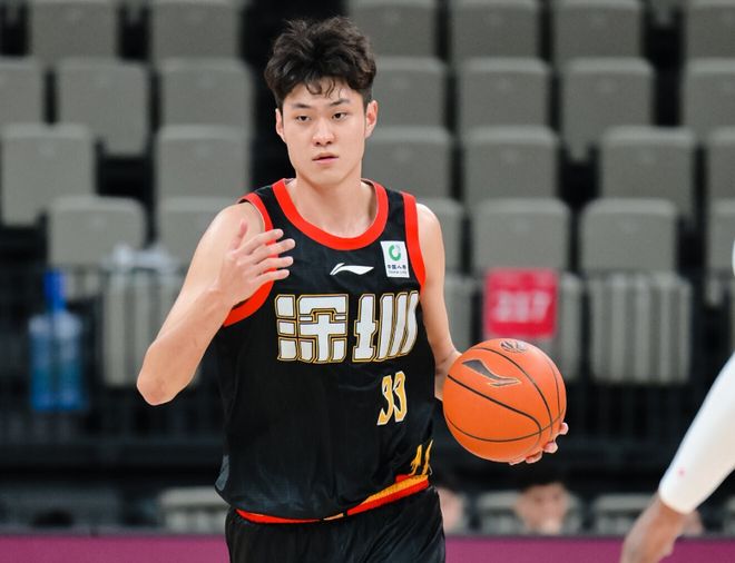 贺希宁狂砍30分率深圳豪取15连胜 宁波六连败创赛